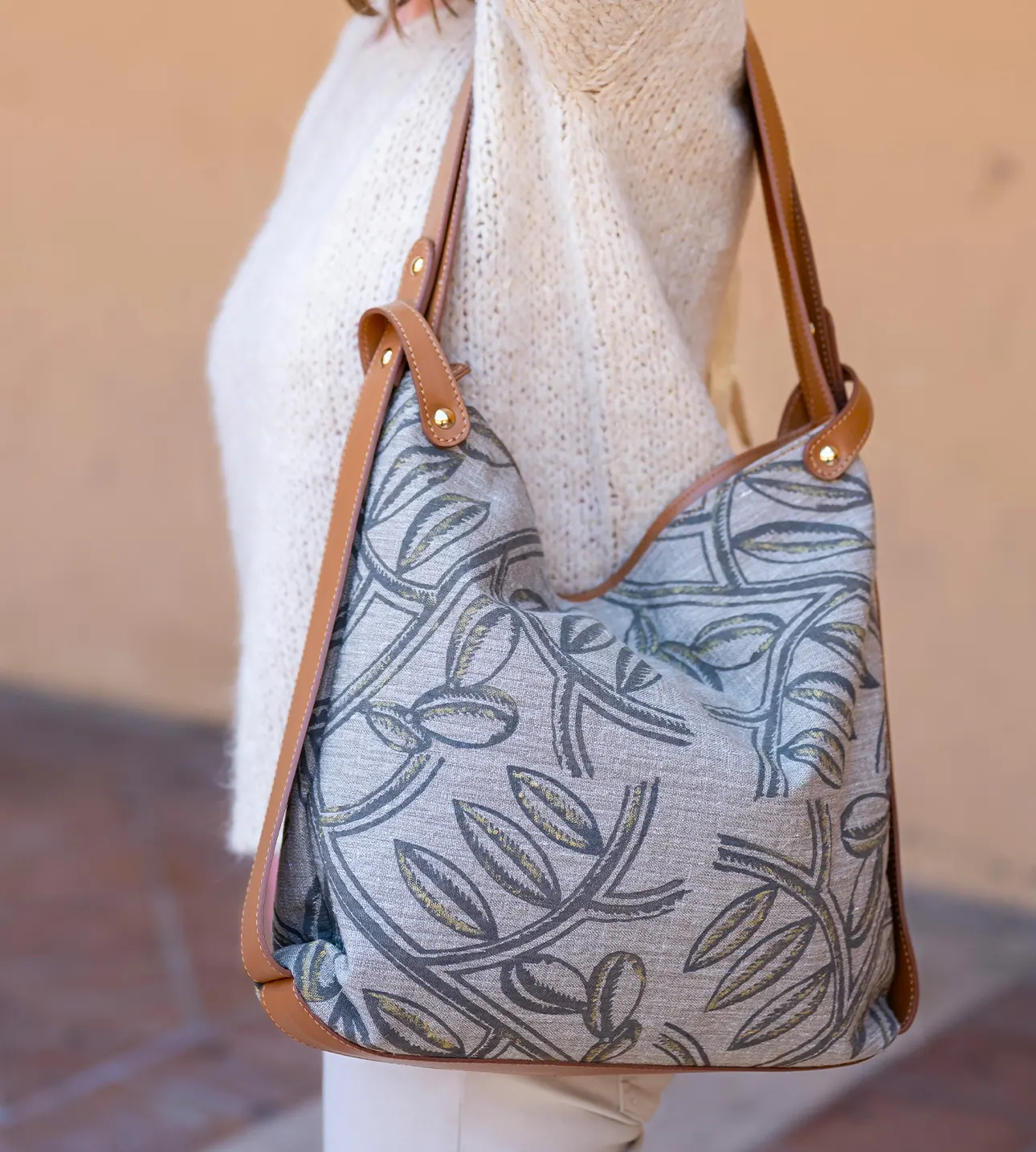 Bottega-Visini-zainetto-uovo-1